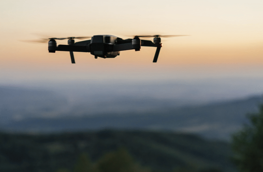 Drones contra Ejército 2025: alias Flaco Carvajal en Fiscalía.